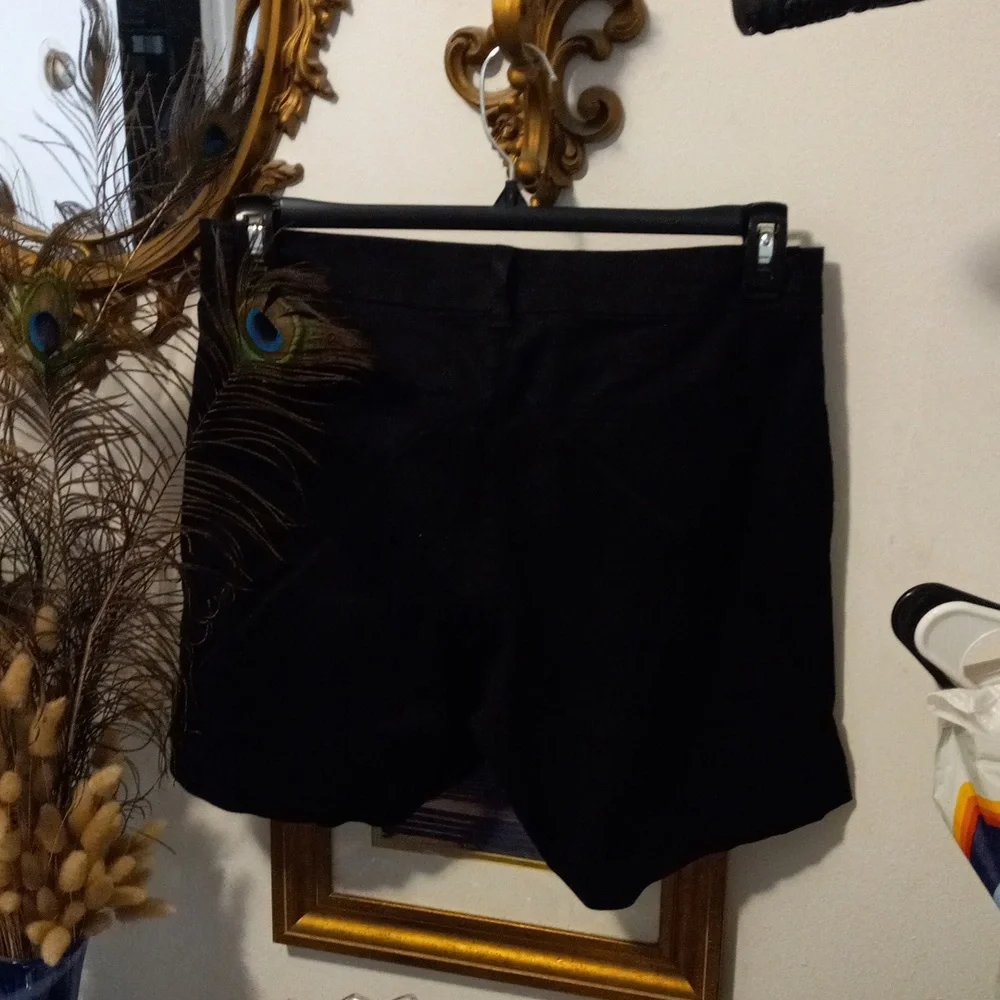Shorts 6 1/2" inseam by Old Navy - Picture 3 of 3